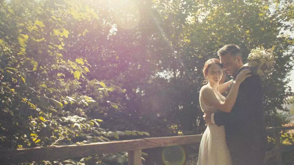 julia roman bild 1.1.1 thumbnail